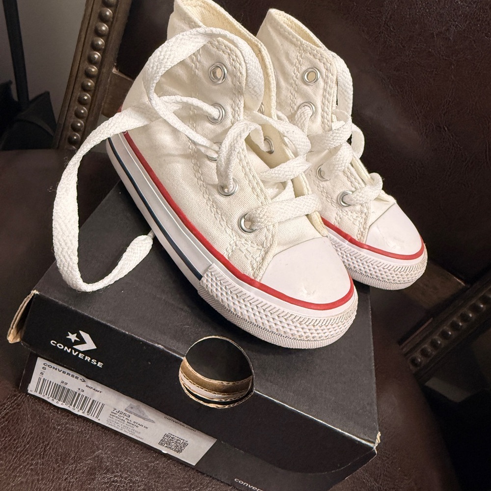 Converse Kids High-Top Sneakers - Cream and Red